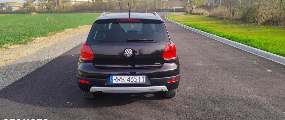 Volkswagen Polo cena 27300 przebieg: 136031, rok produkcji 2011 z Ropczyce małe 79